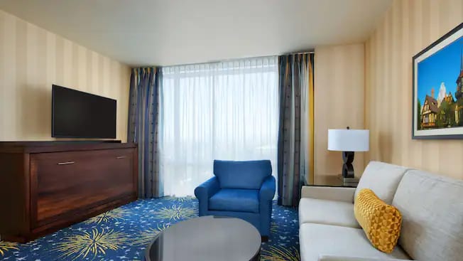 Disneyland Hotel - One Bedroom Family Suite